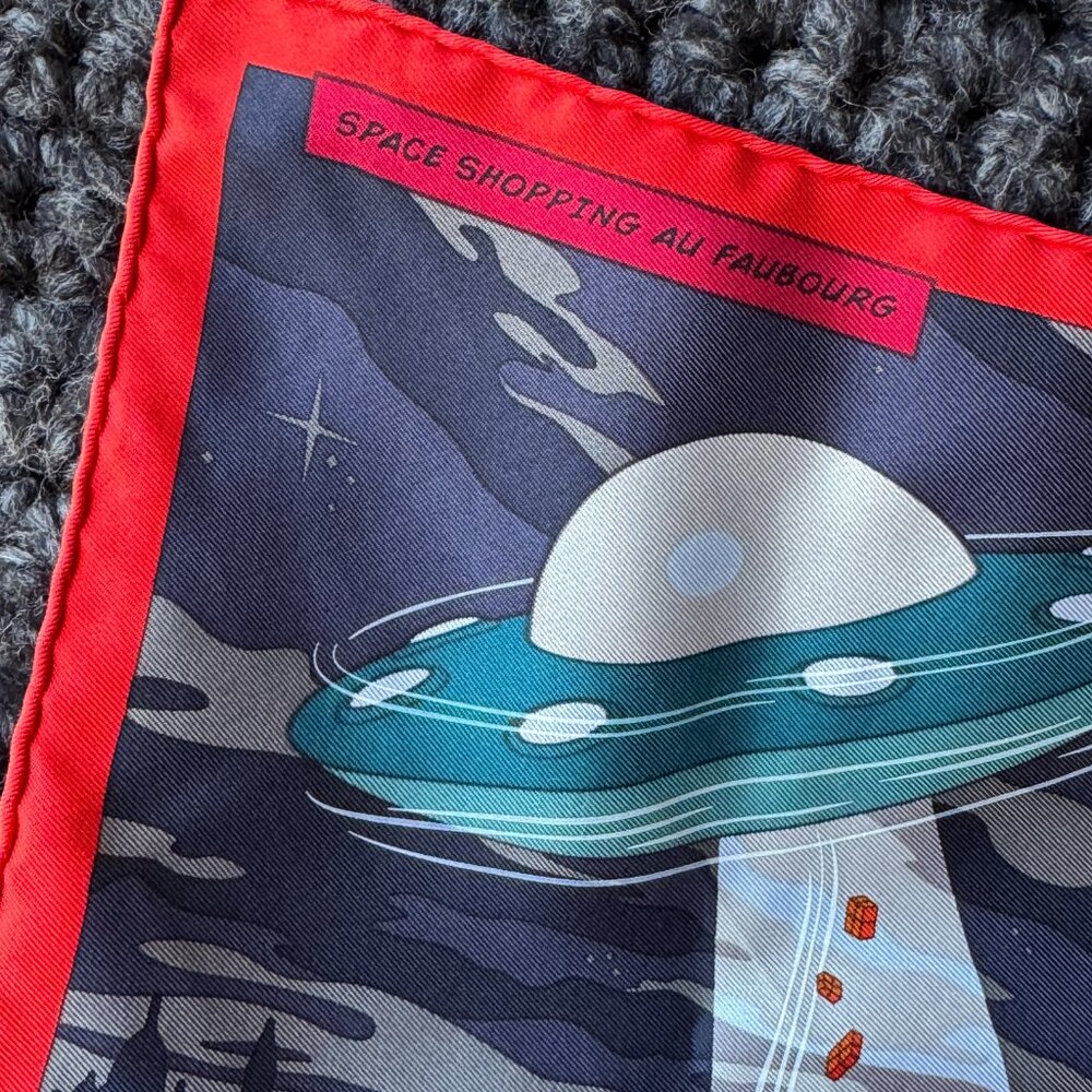Hermès "Space Shopping au Faubourg" 42cm Silk Scarf - Picture 2 of 9